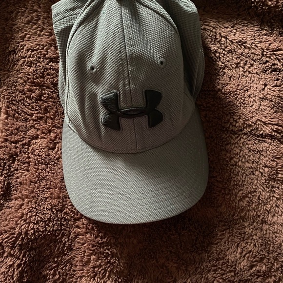 Under Armour Men's Gray Cap L/XL - Picture 7 of 7